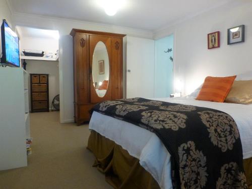 

Birdsong BnB
