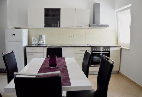 Apartments Maris