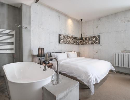 西安春秋舍设计师酒店(半坡国际艺术区) 西安春秋舍设计师酒店(半坡国际艺术区)