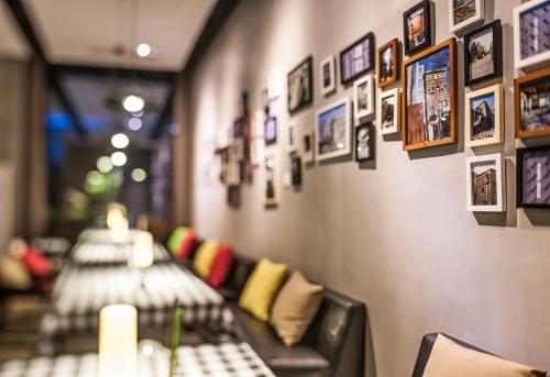 西安春秋舍设计师酒店(半坡国际艺术区) 西安春秋舍设计师酒店(半坡国际艺术区)