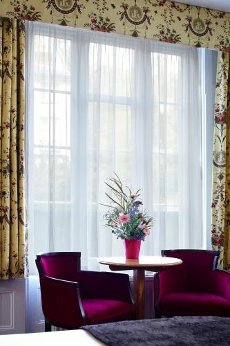 The Abbey - image 11