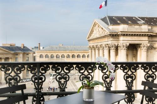 Hotel Les Dames du Pantheon Paris