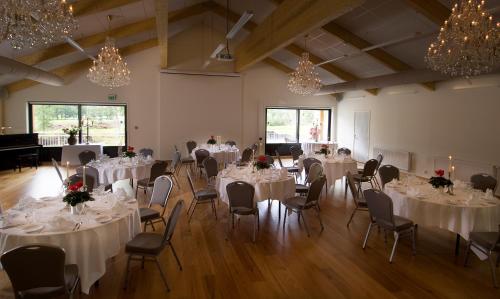 Nordfjord Hotell - image 7
