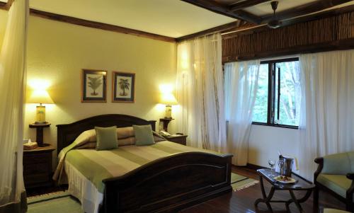Kilaguni Serena Safari Lodge
