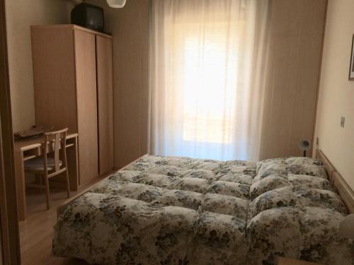 Small Twin Room