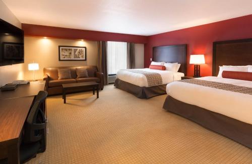 The Kanata Inns Invermere in Invermere (BC)
