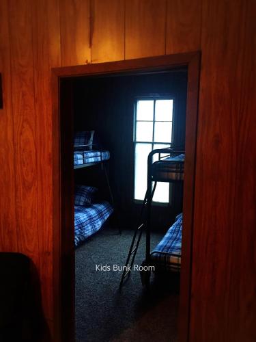 The Caldwell House - image 9