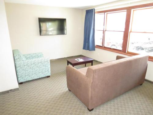 Edgewater Hotel and Suites in Put-in-Bay, USA