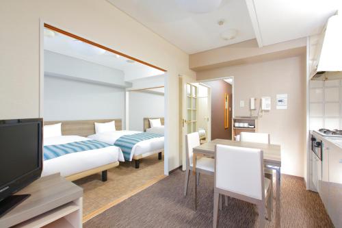 Standard Triple Room - Non-Smoking - House Keeping is Optional with Additional Cost room in Hotel Mystays Otemae