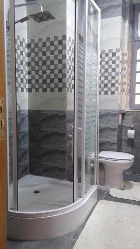 Khayatz Apartment - image 5