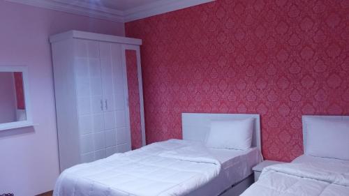 Khayatz Apartment - image 3