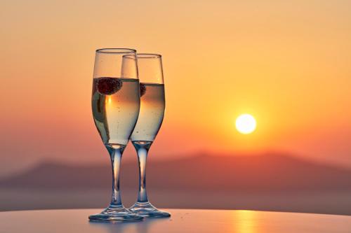 Cosmopolitan Suites - Small Luxury Hotels of the World - image 2