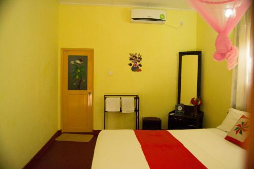Deluxe Double Room image 1