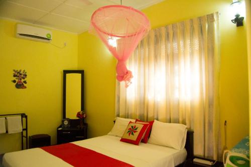 Deluxe Double Room image 3