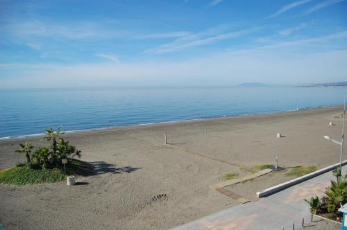 Apartamentos Euromar Playa - image 8