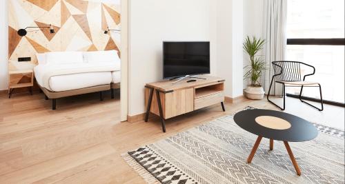 One-Bedroom Apartment (with balcony 2 - 4 Adults)