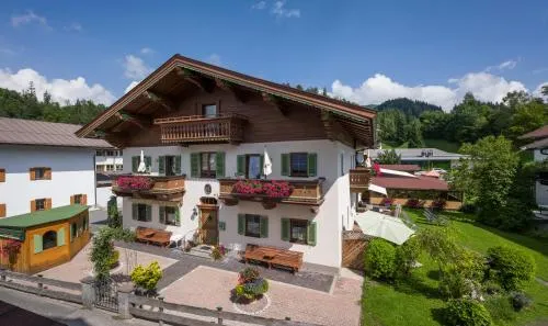 Landgasthof Dorfstadl in Kössen, Österreich