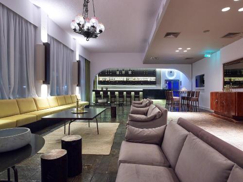 Albatros Spa & Resort Hotel - image 2