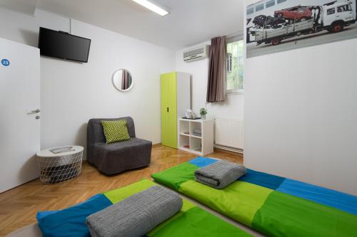 Hostel Bureau - image 14