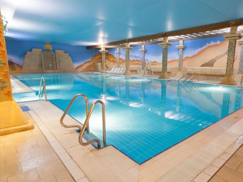 TLH Carlton Hotel - TLH Leisure, Entertainment and Spa Resort