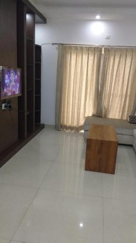 Hitech Shilparamam Guest House Hitech Shilparamam Guest House is perfectly located for both business and leisure guests in Hyderabad. Both business travelers and tourists can enjoy the propertys facilities and services. Service-mi