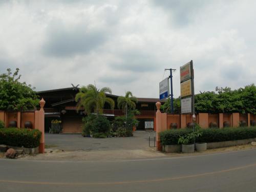 PuengLuang Hotel