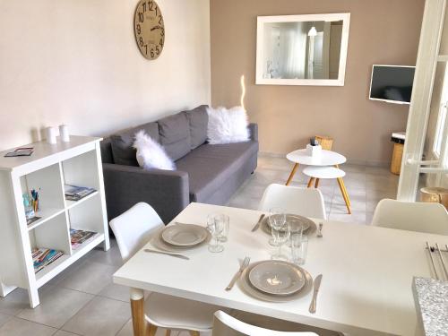 Sweet Apartment