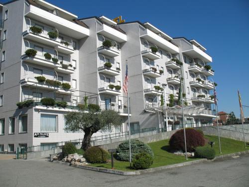 Accommodation in Leini