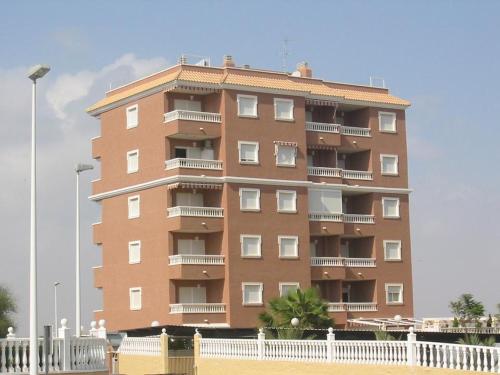 Apartamentos Arenales Del Sol III
