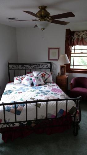 1 queen bed
