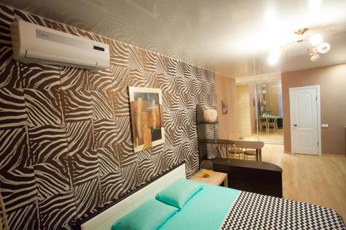 Luxury Apartment on Maslennikova 72