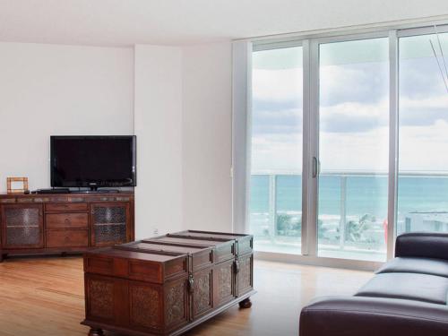 Stunning Sea view Apt in Hollywood Beach - image 4