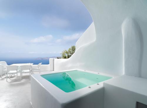 Tholos Resort - image 9