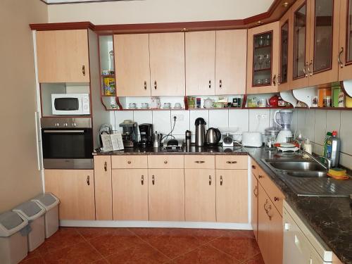 Kitchen, Jancsi es Juliska Vendeghaz in Abaújszántó