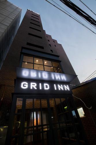 Entrance, GRID INN in Jongro