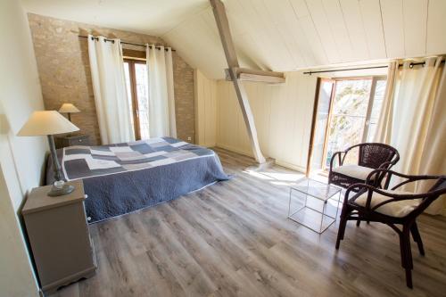 1 queen bed