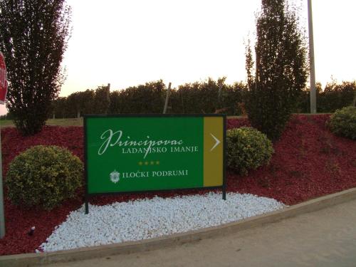  Ladanjsko Imanje Principovac in Ilok