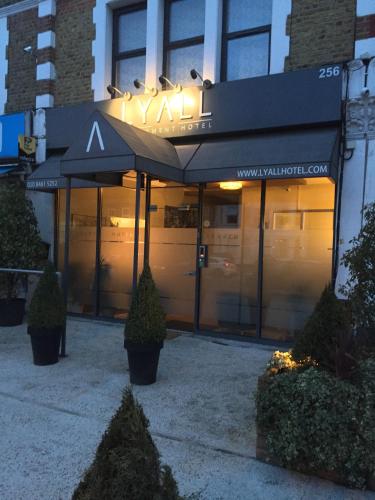 Lyall Apartment Hotel, London