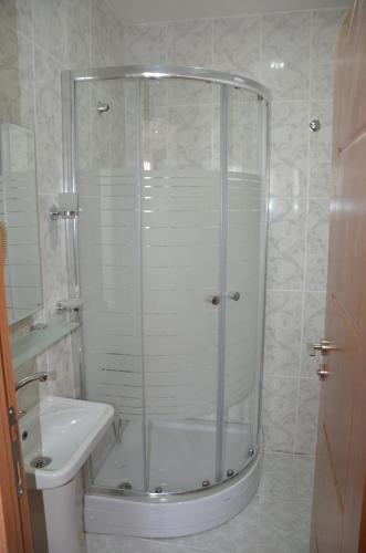 Baran Home Aparts - image 2