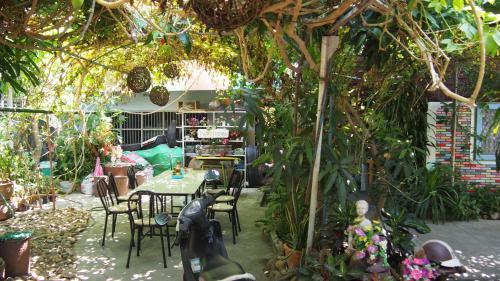 B&B Kanchanaburi - Baanchaokoh Homestay - Bed and Breakfast Kanchanaburi