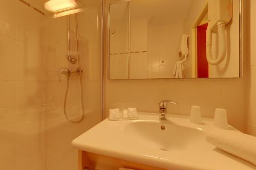 Hôtel Point Bleu Sète Frontignan 2