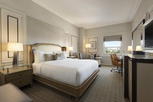 96621945 Fairmont Le Chateau Frontenac