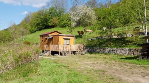 La roulotte du bucheron - Location saisonnière - Lapoutroie