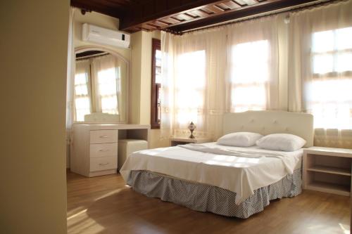 Munchen Pension - Hôtel - Antalya