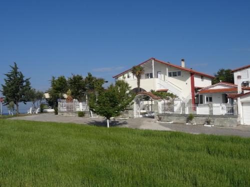  Villa Tikozidis, Pension in Nea Iraklia bei Mesimérion