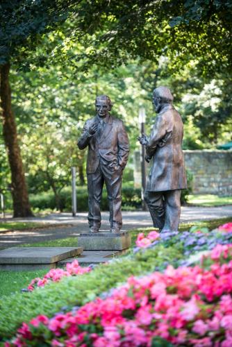 Romantik Hotel zum Stern - image 8