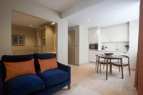 No.8 Waterloo Street - image 5