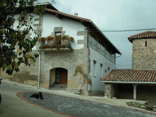 Balkonpe Landa Etxea - Astiz