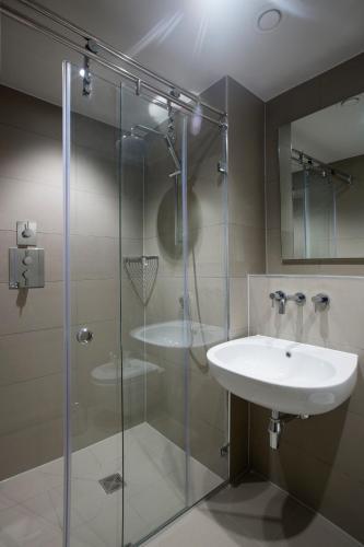No.8 Waterloo Street - image 6