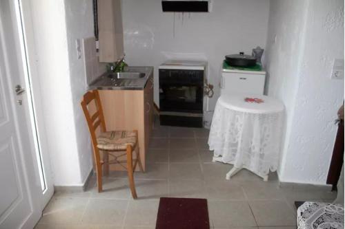 Apartment Vrises in Neapoli